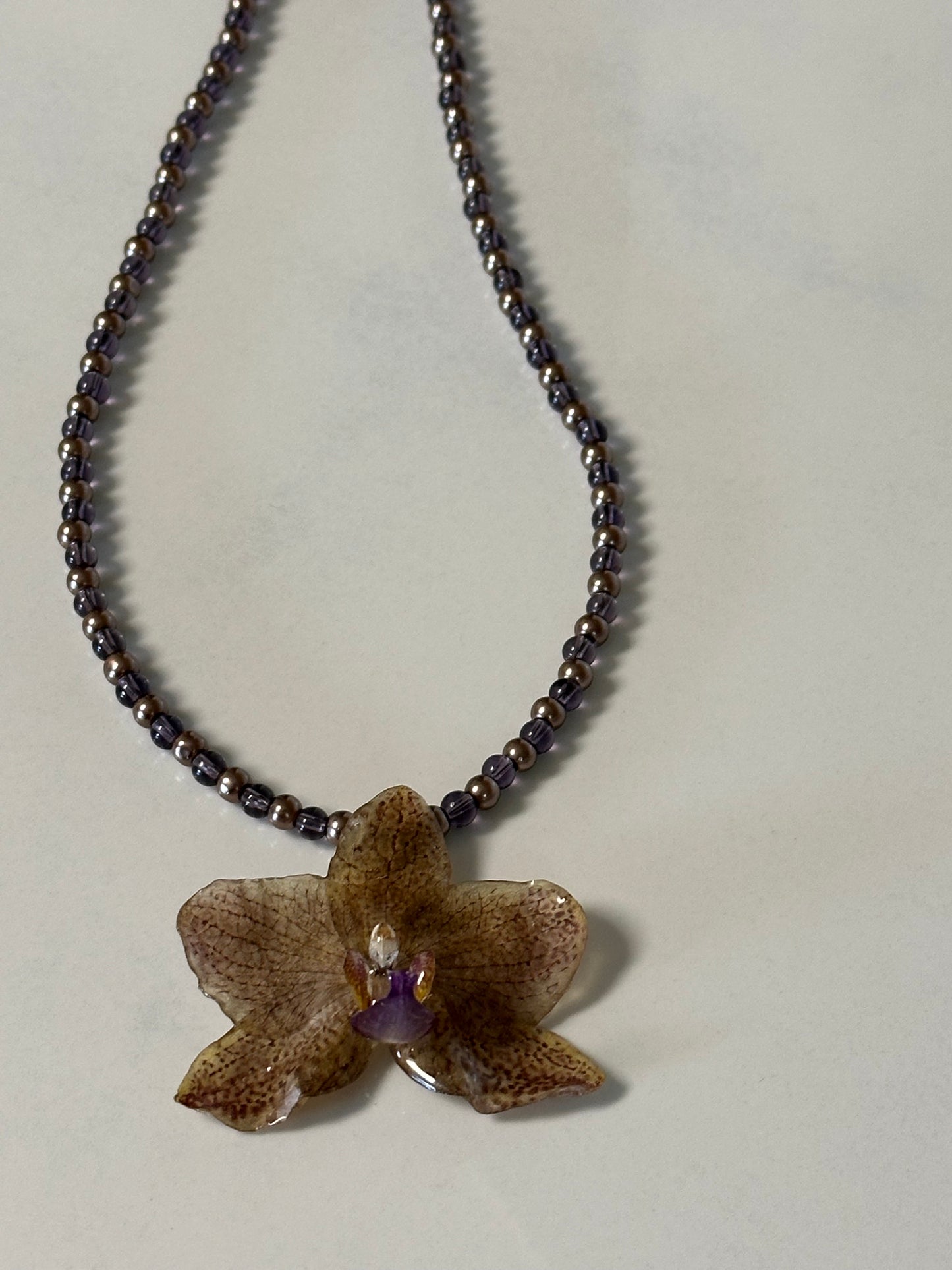 mini phalaenopsis necklace