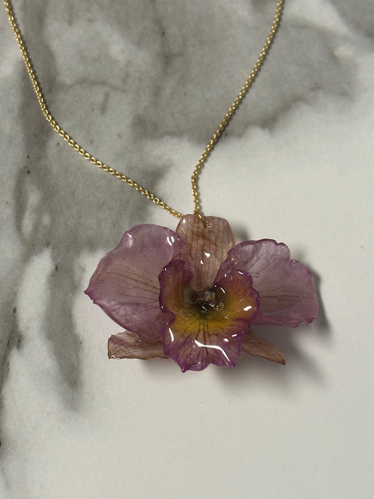simple chain orchid necklace