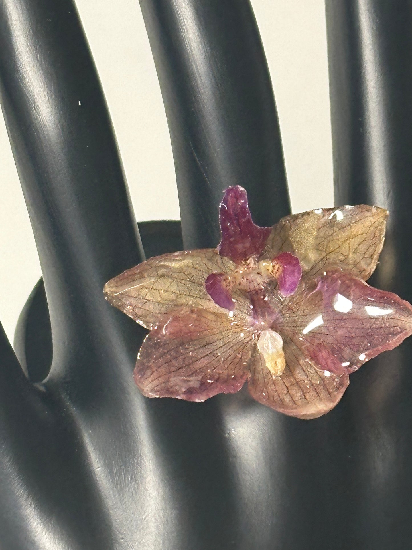 mini orchid adjustable size finger ring