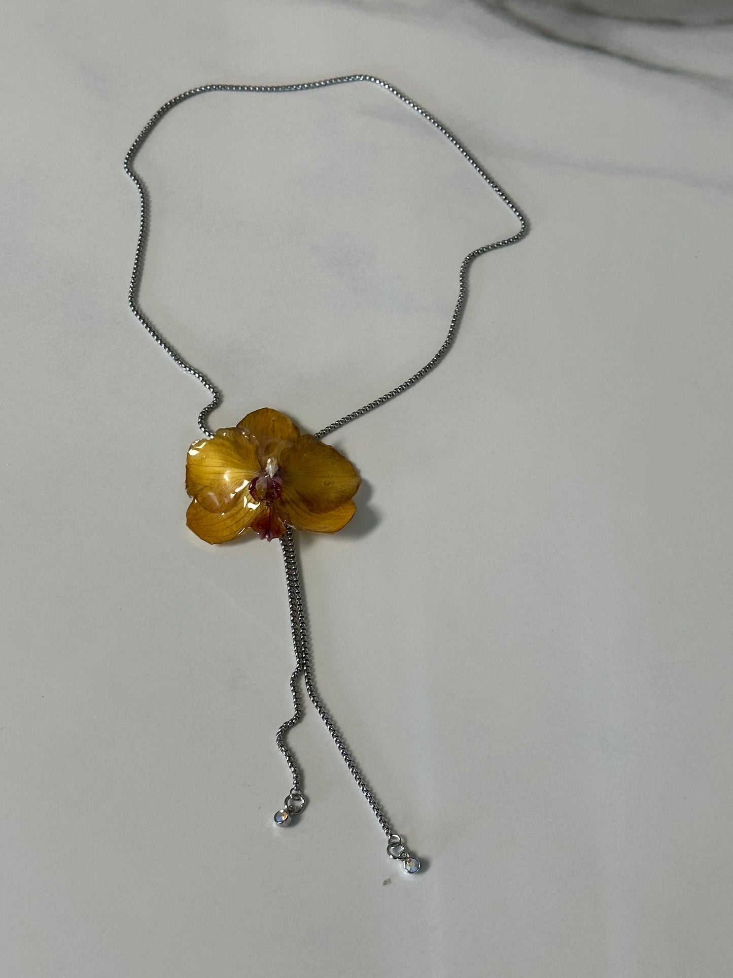 adjustable yellow orchid necklace