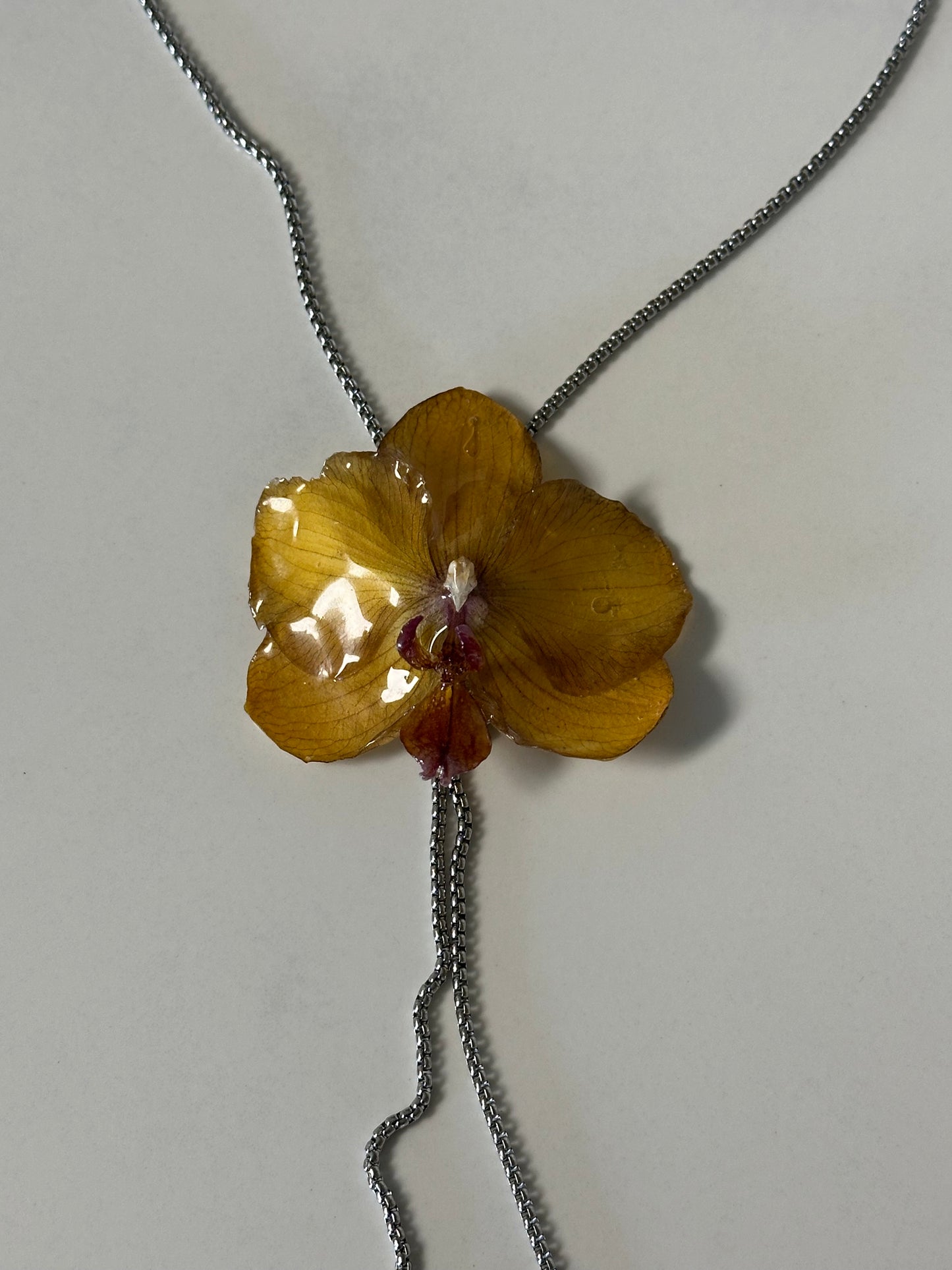 adjustable yellow orchid necklace