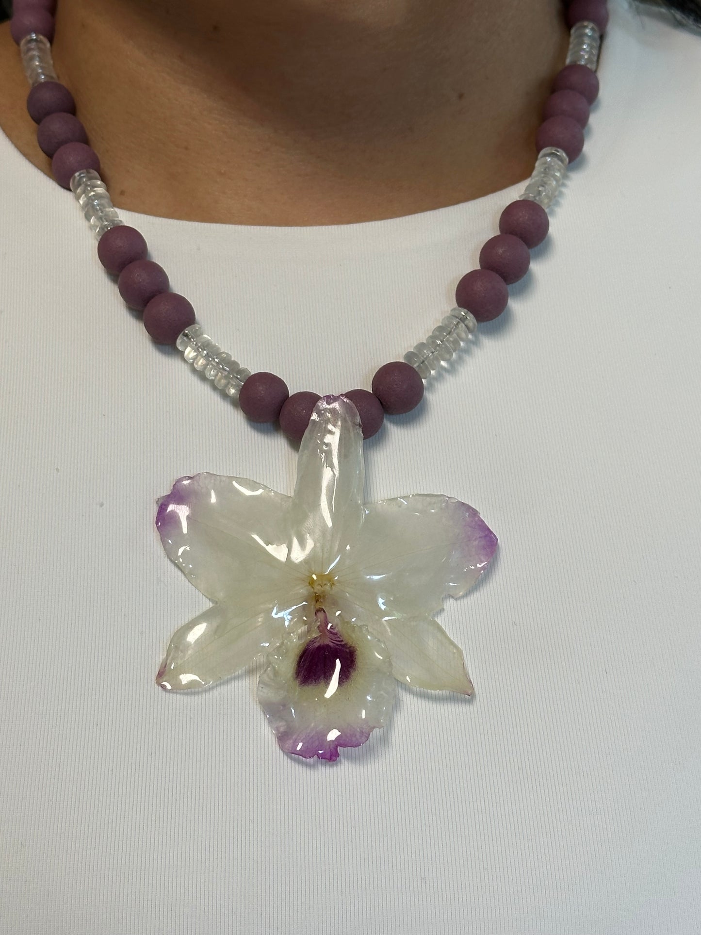 purple/white dendrobium necklace