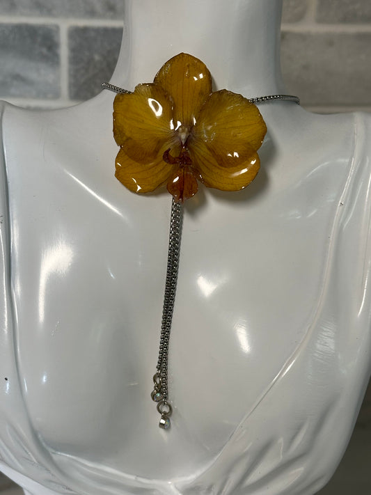adjustable yellow orchid necklace