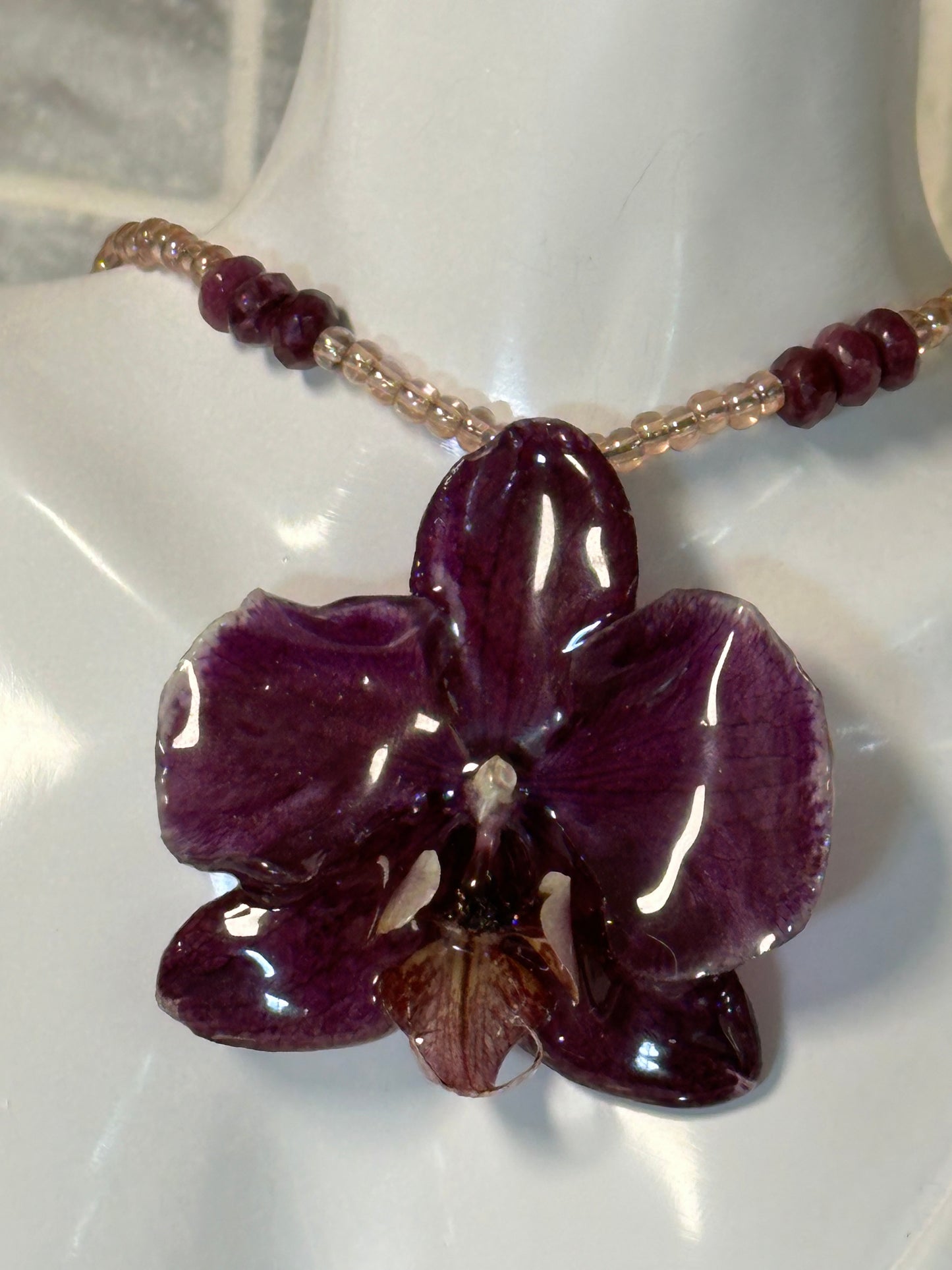 purple phalaenopsis orchids necklace set