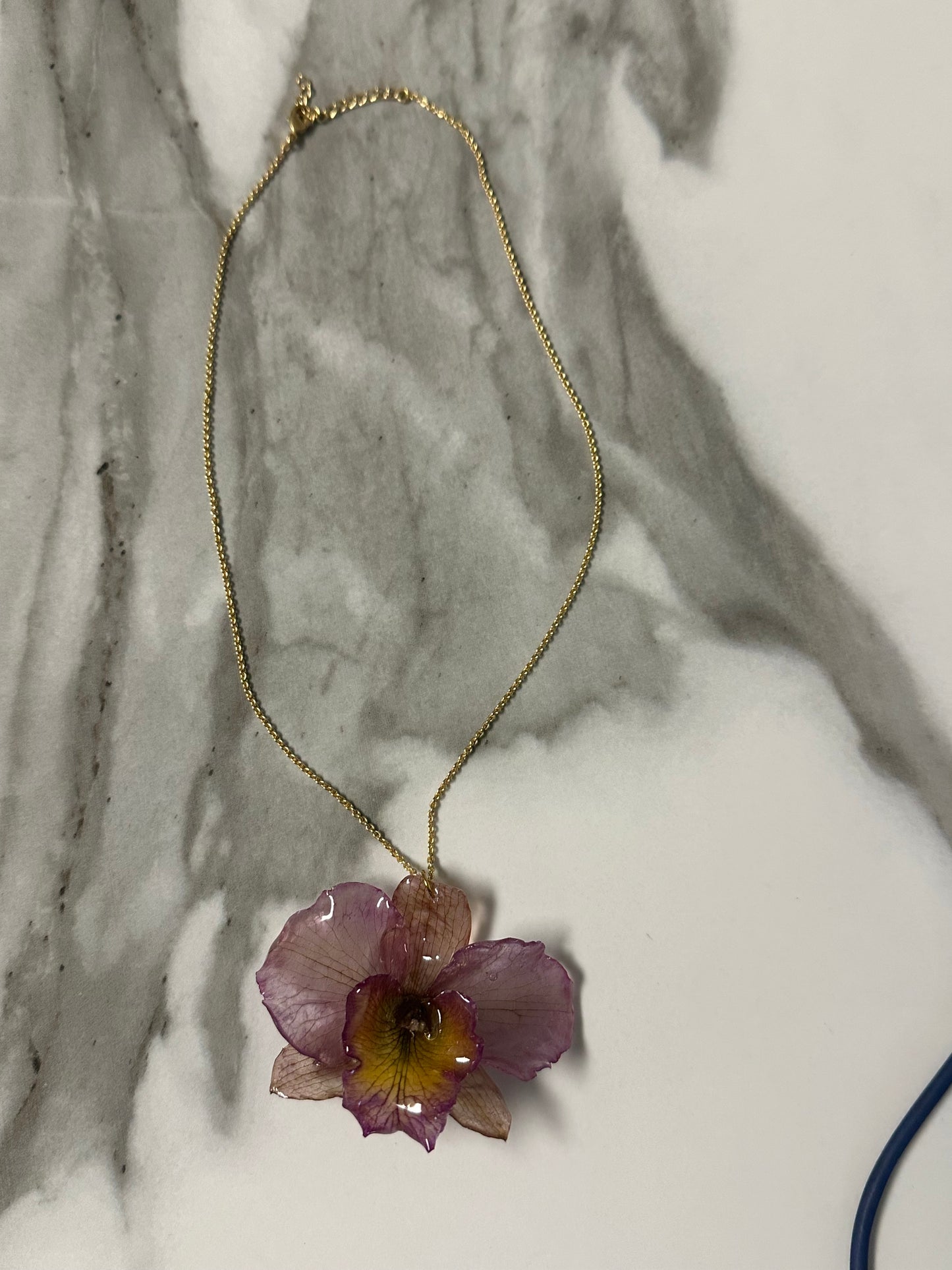 simple chain orchid necklace