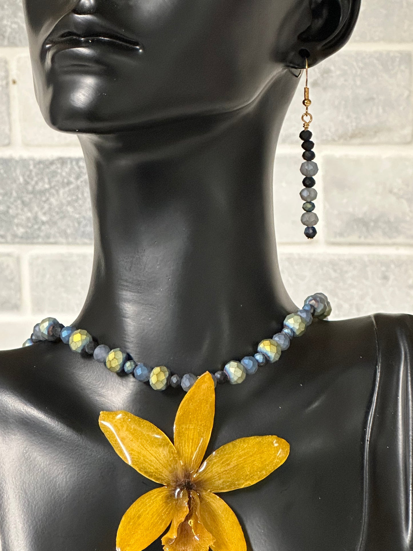 yellow cattleya orchid necklace with earrings