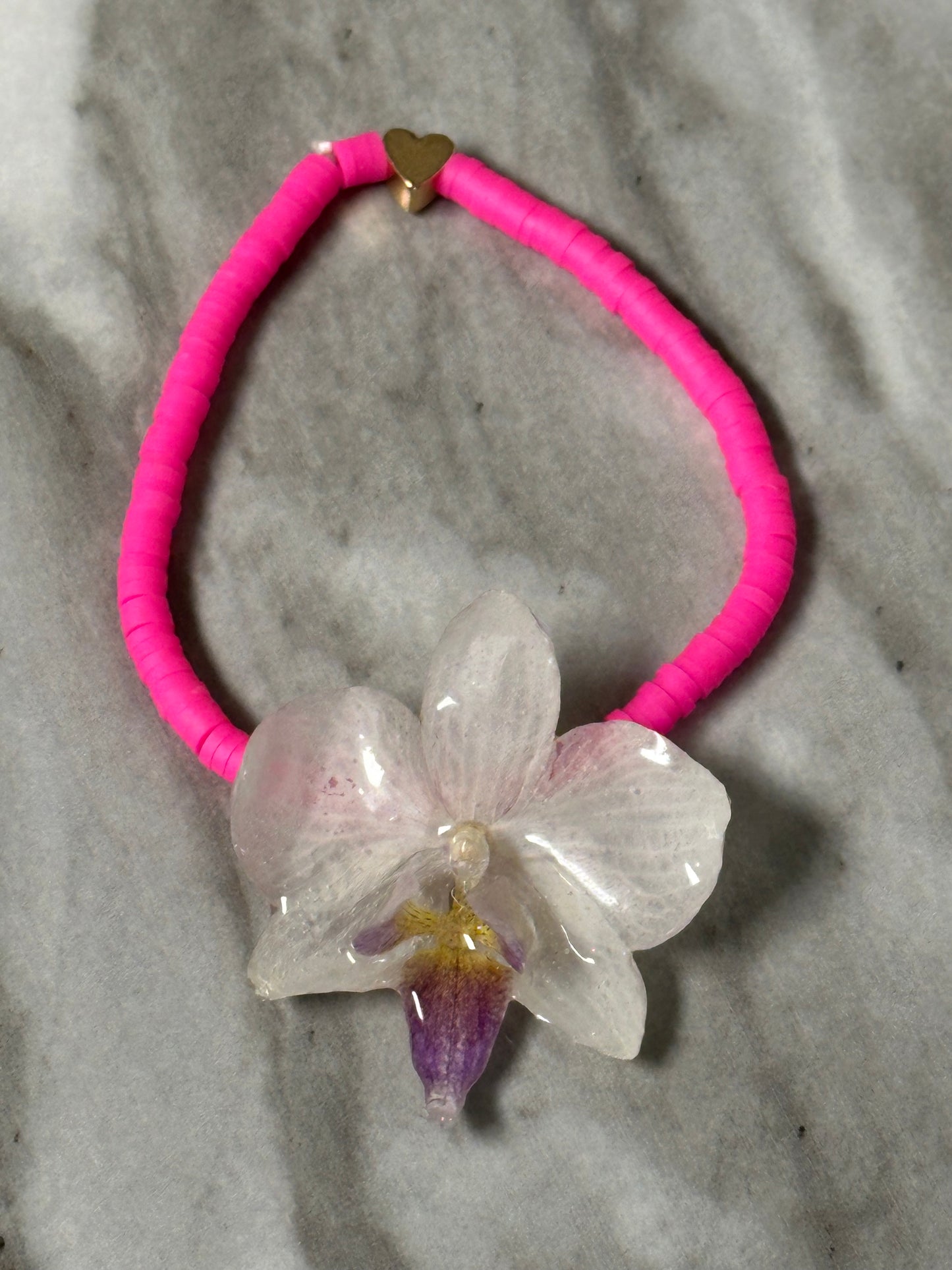 pink stretchy orchid bracelet